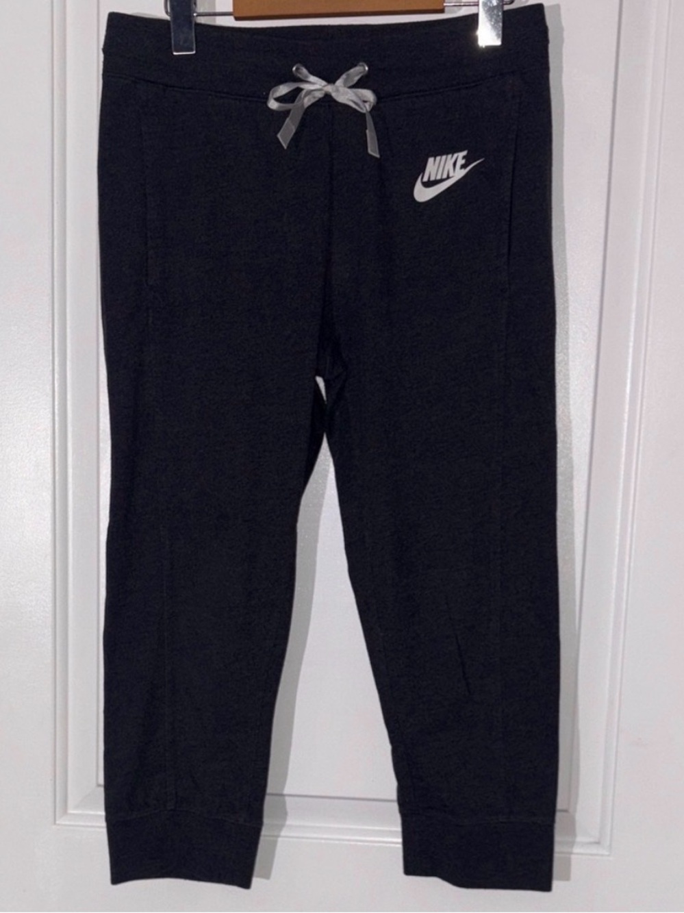 Nike Dark Gray Cropped Joggers | Size Medium